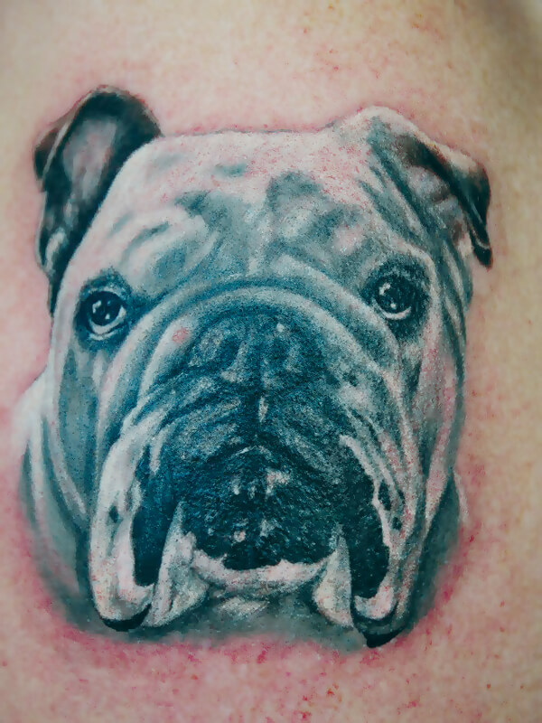 wenkbrauw tatoeage verwijderen