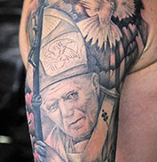 Maori tattoo laten zetten? Uitleg over de betekenis en stijl!