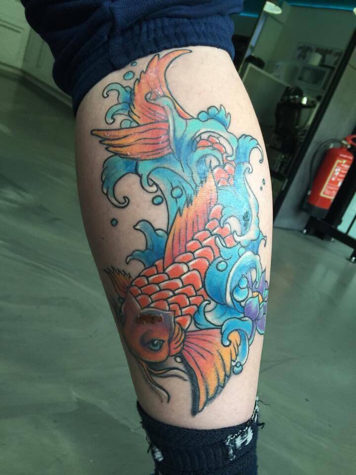 Tattoo Koi Betekenis | koi karper tattoo laten zetten lees de betekenis info en Tattoo Koi Betekenis | koi karper tattoo laten zetten lees de betekenis info en