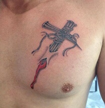 Artikel over kruis tattoos